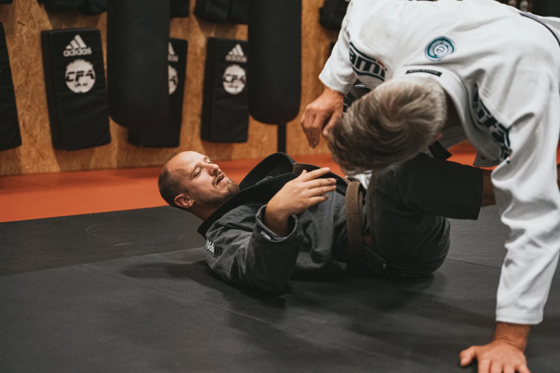 Braziliaans Jiu Jitsu grondgevecht bij De Sportschool in IJsselstein